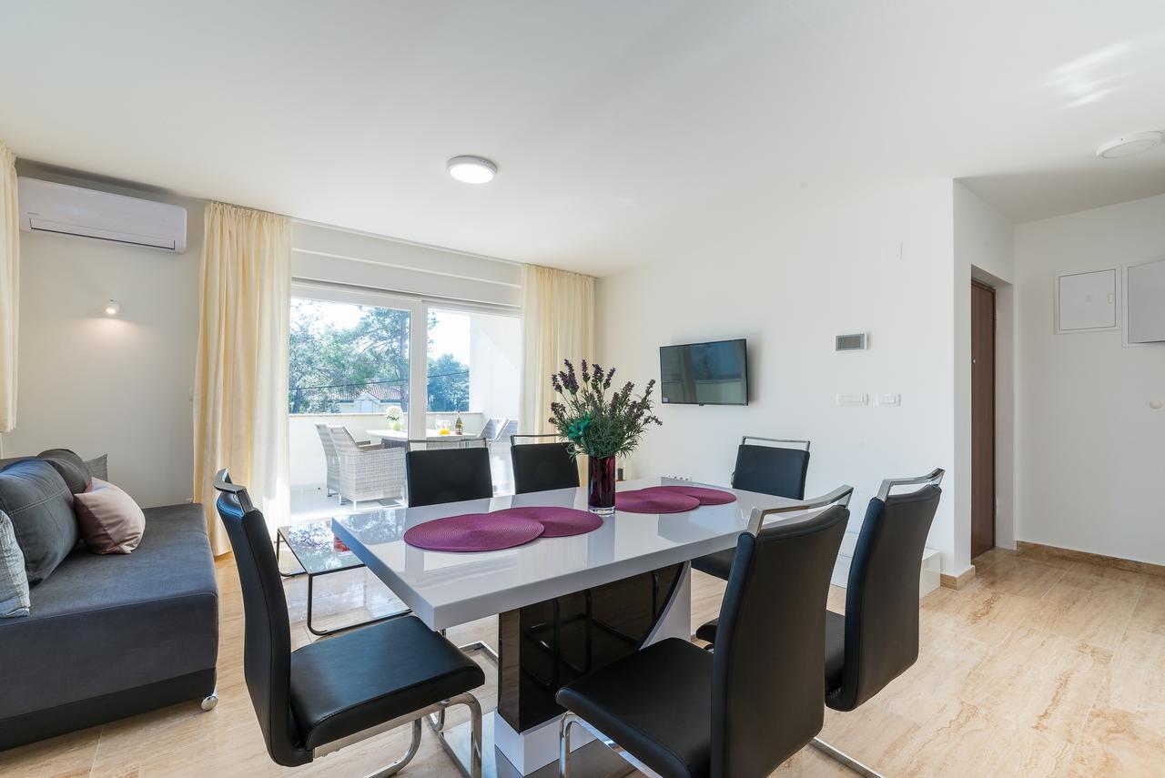 Apartments Corkovic Vir Exterior foto